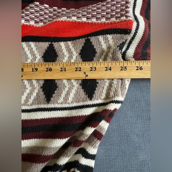 Old Navy Open Front Cardigan Women’s SZ XL Red Black Striped Chunky Casual Warm - Picture 8 of 8